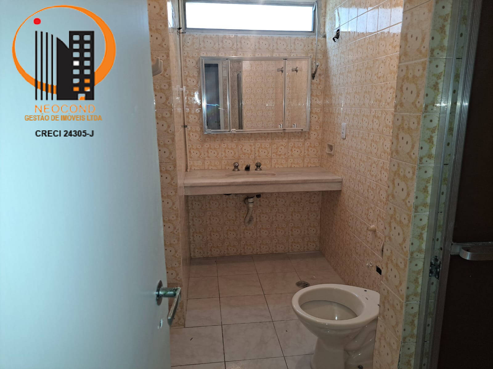 Apartamento para alugar com 3 quartos, 96m² - Foto 11