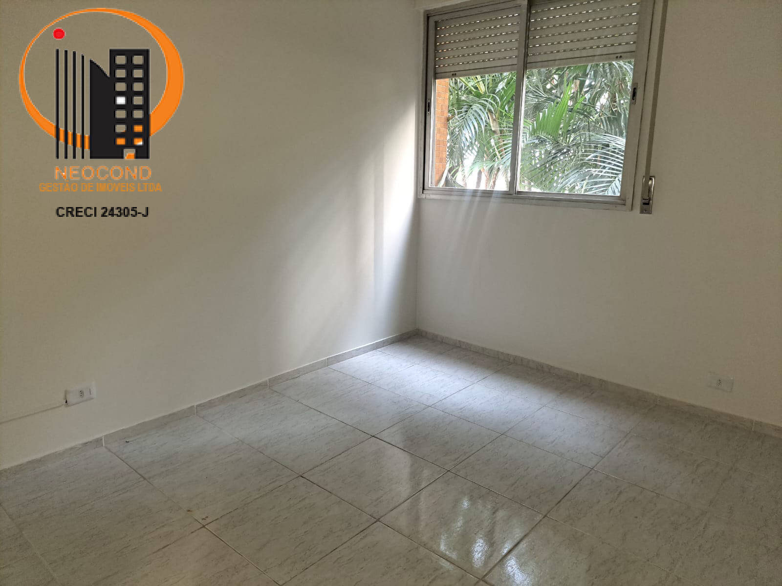 Apartamento para alugar com 3 quartos, 96m² - Foto 14