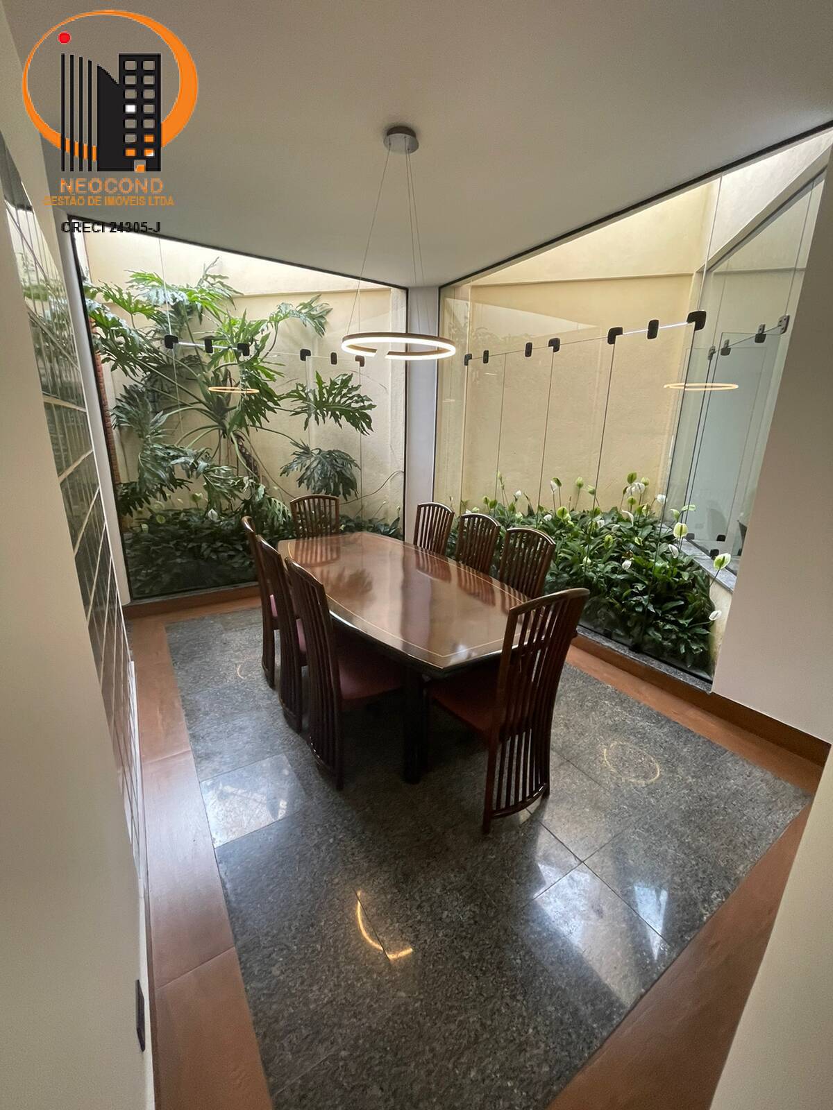 Casa à venda e aluguel com 4 quartos, 322m² - Foto 18