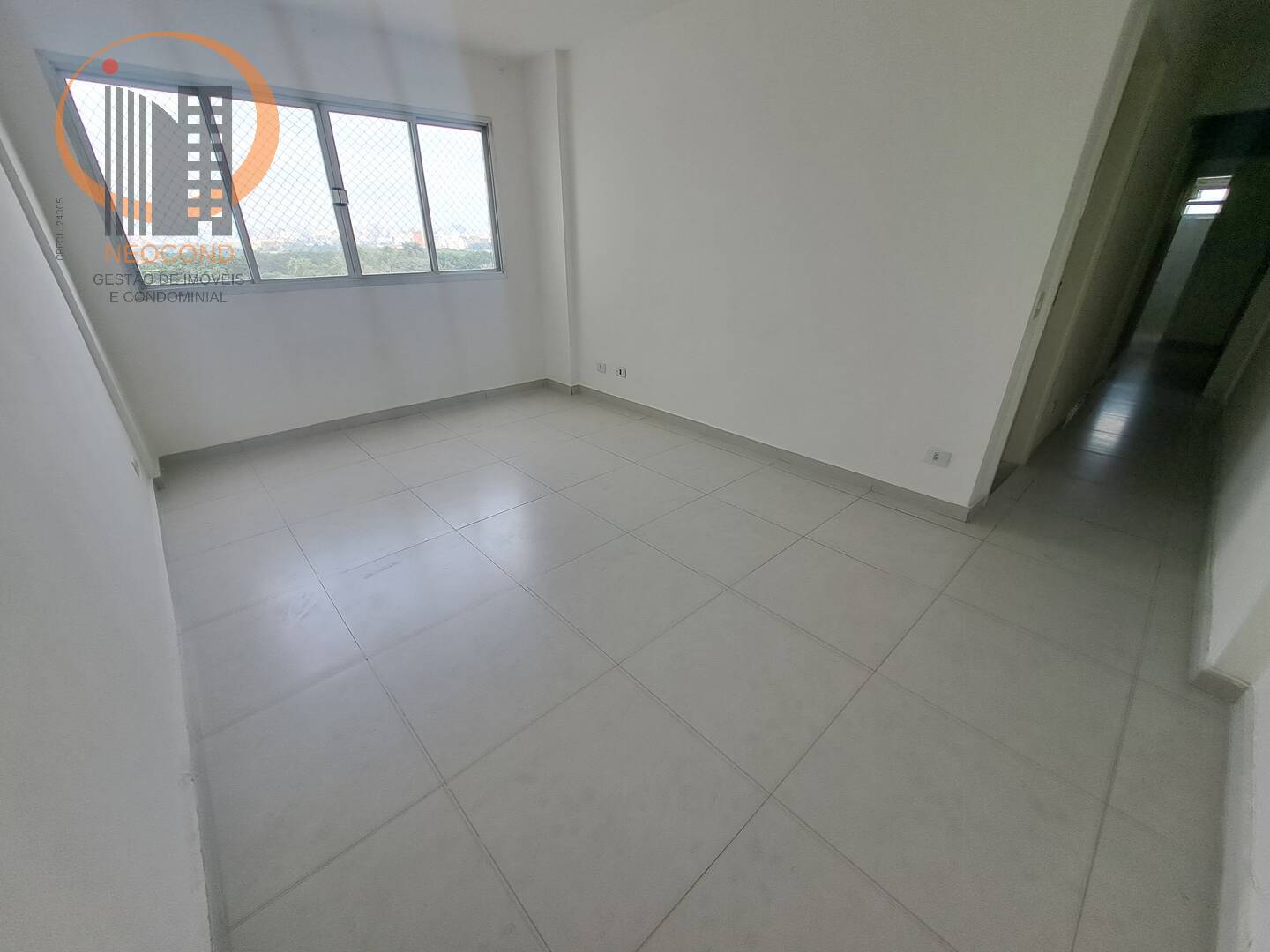 Apartamento para alugar com 2 quartos, 70m² - Foto 2