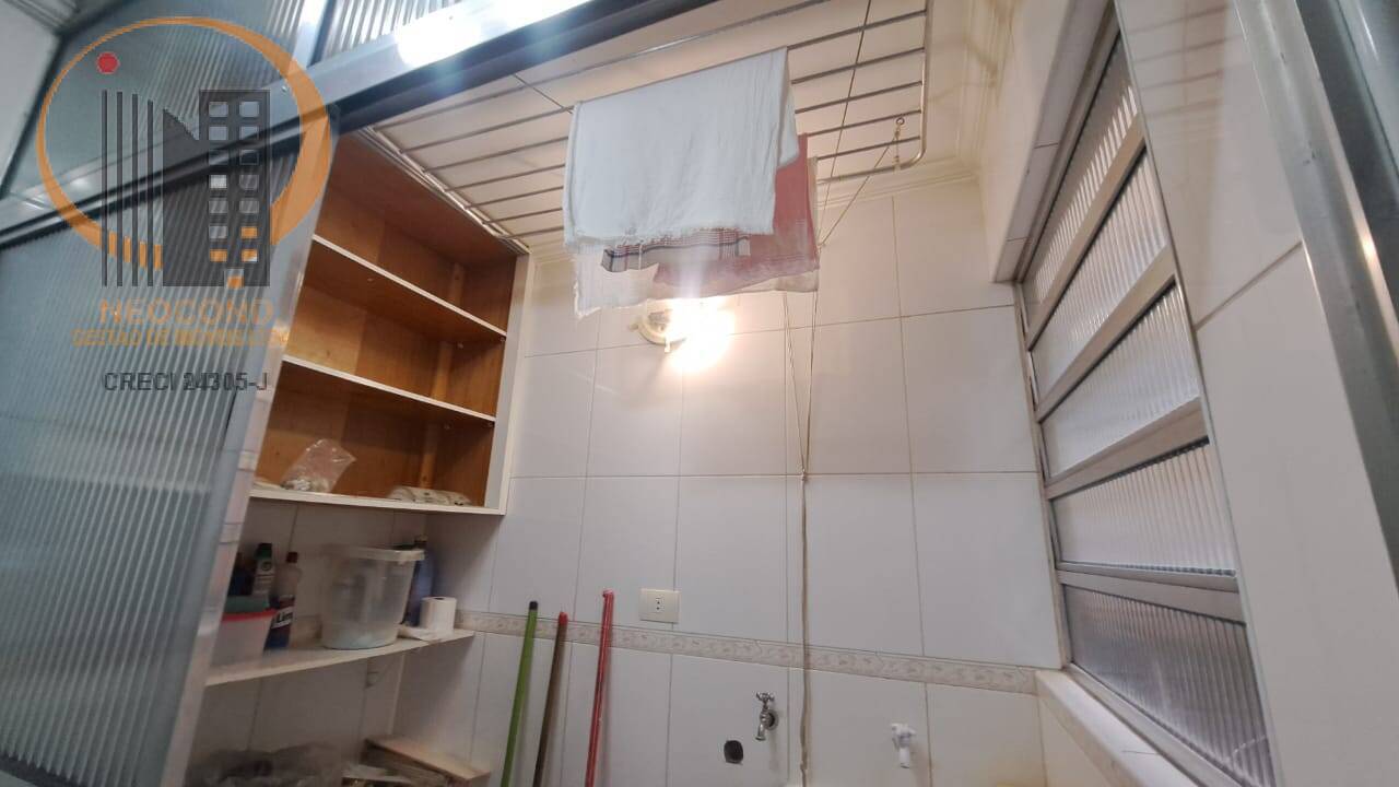 Apartamento à venda com 2 quartos, 60m² - Foto 7