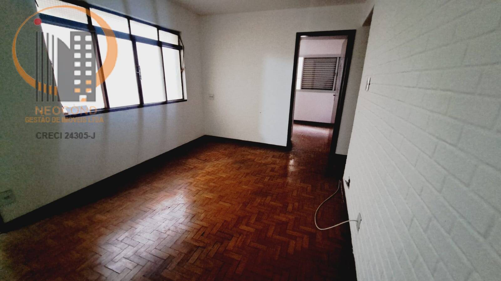 Apartamento à venda com 2 quartos, 49m² - Foto 2